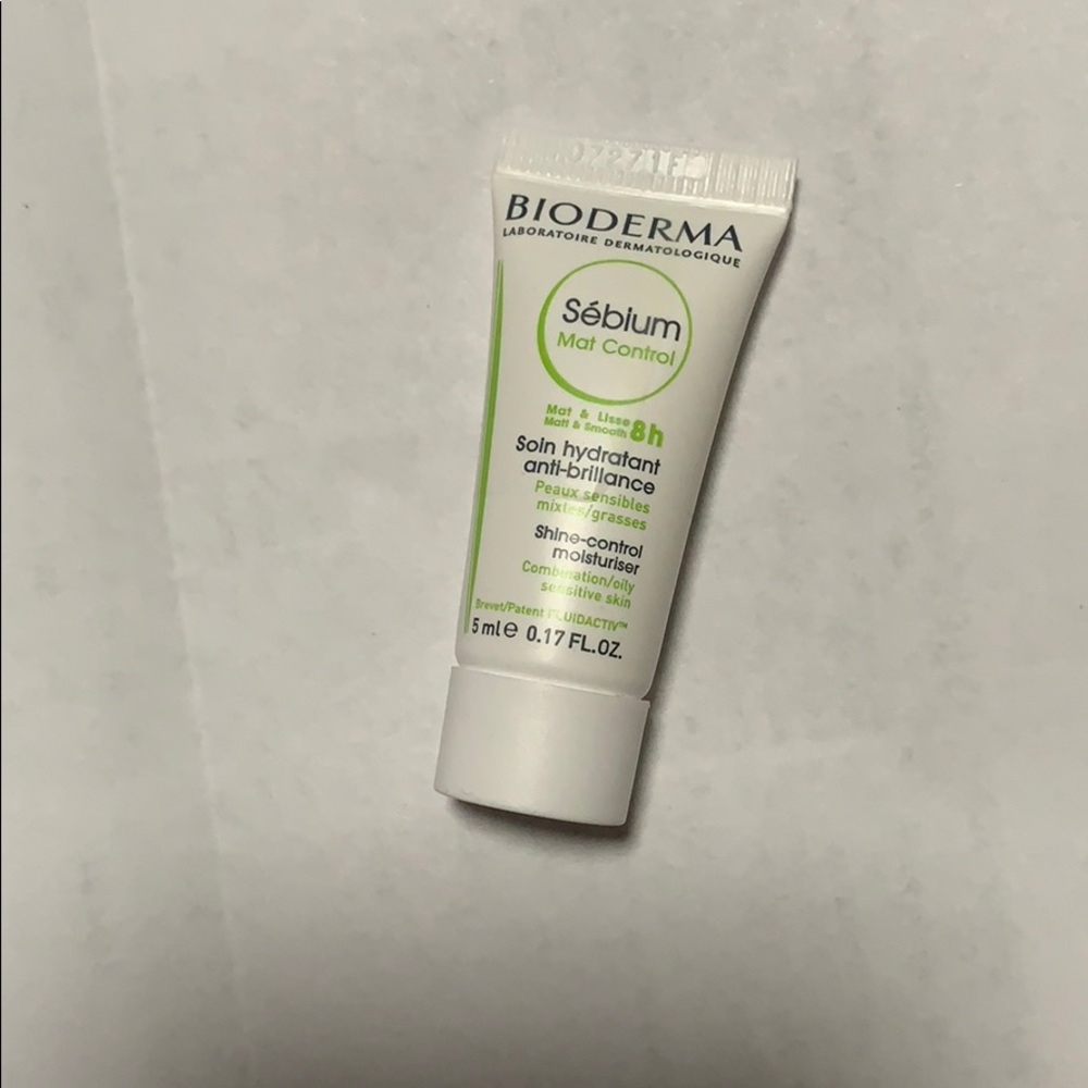Bioderma Shine Control Moisturizer